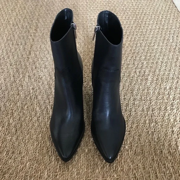 NEW Marc Fisher Giana Leather Pointed Boots 8.5 - Picture 3 of 11